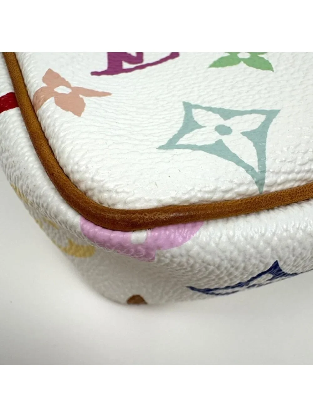 Louis Vuitton Pochette Accessoires Pouch Studs Monogram Multicolor Blanc